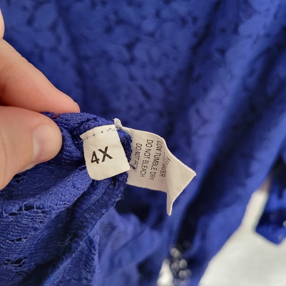 Royal Blue Lace Peplum Top - Picture 3 of 3